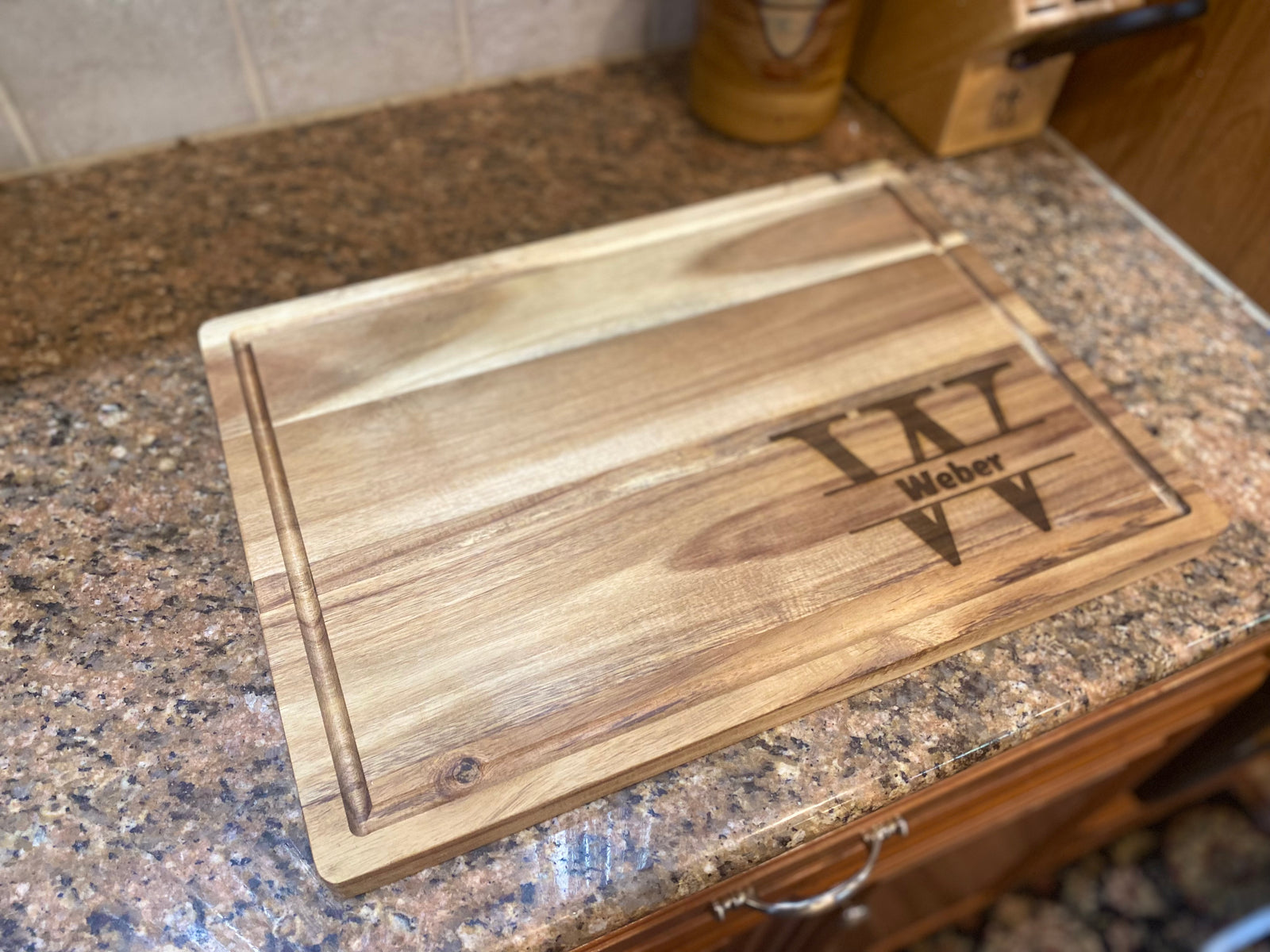 Natural Personalized Acacia Cutting Board Ideal for Housewarming or Wedding Gifts