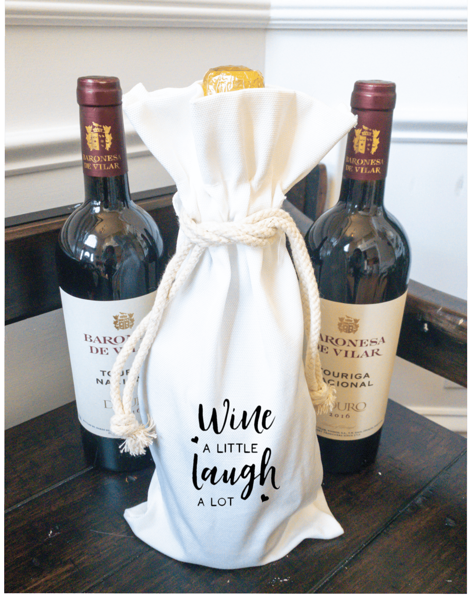 Adorable Wine Gift Bag for Holiday Gifts